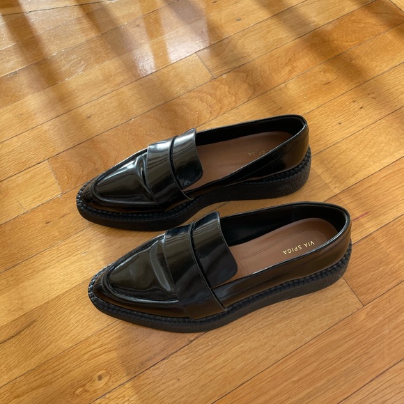 Via Spiga black chunky pointed toe loafers - Picture 3 of 9